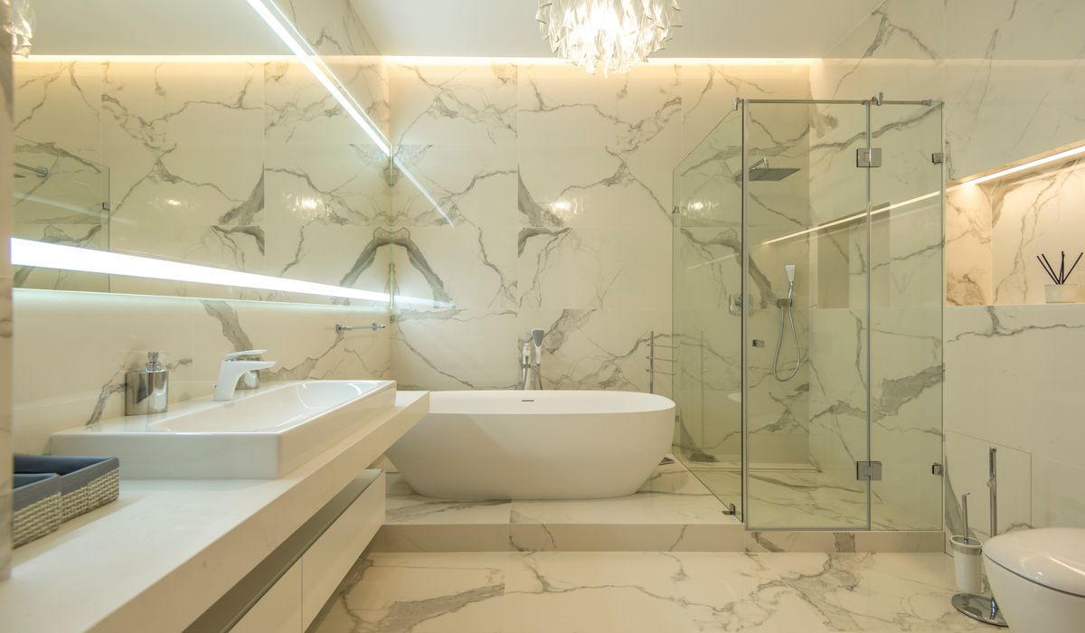 Using Border Tiles to Frame a Bathroom Wall